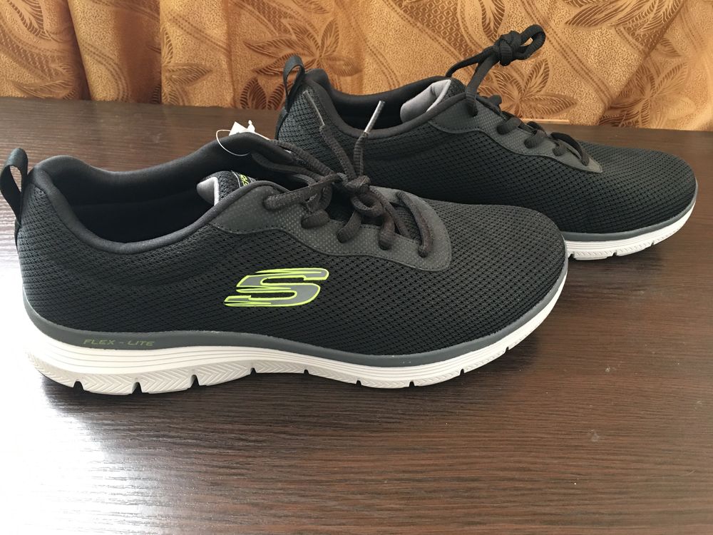 Кросівки Skechers  Men’s Athletic Shoe