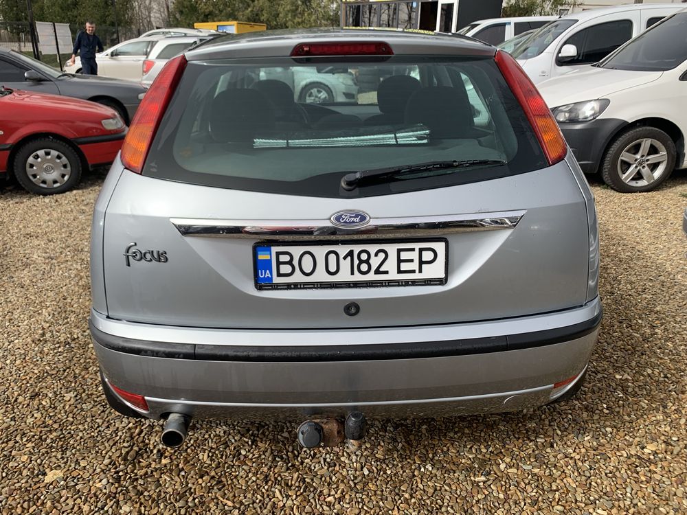 Продається Ford focus 1.8 бензин