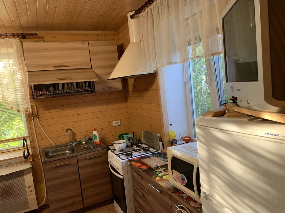 Оренда, столярний цех, приватний будинок