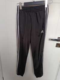 Spodnie dresowe adidas 11-12 lat 152 czarne