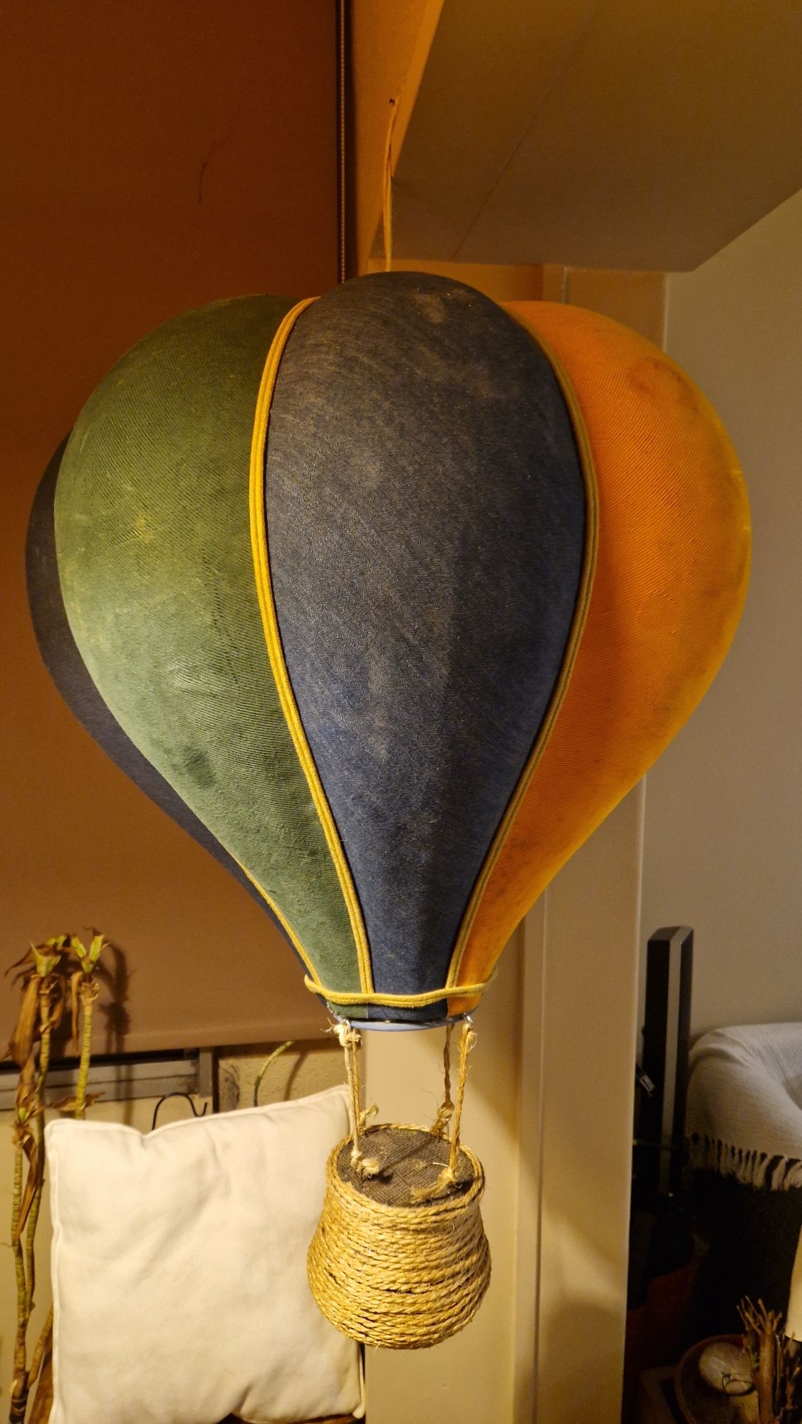 Balão decorativo forrado a tecido