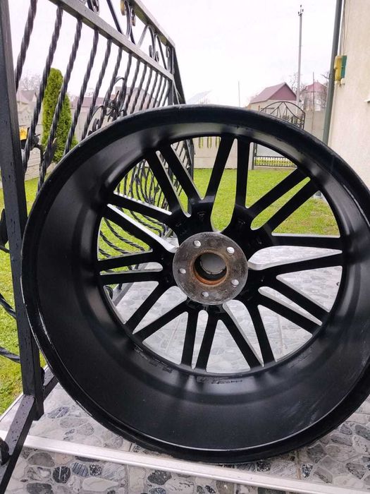 Диски в хорошем состоянии привезени из Европы разболтовка 5,112 R22