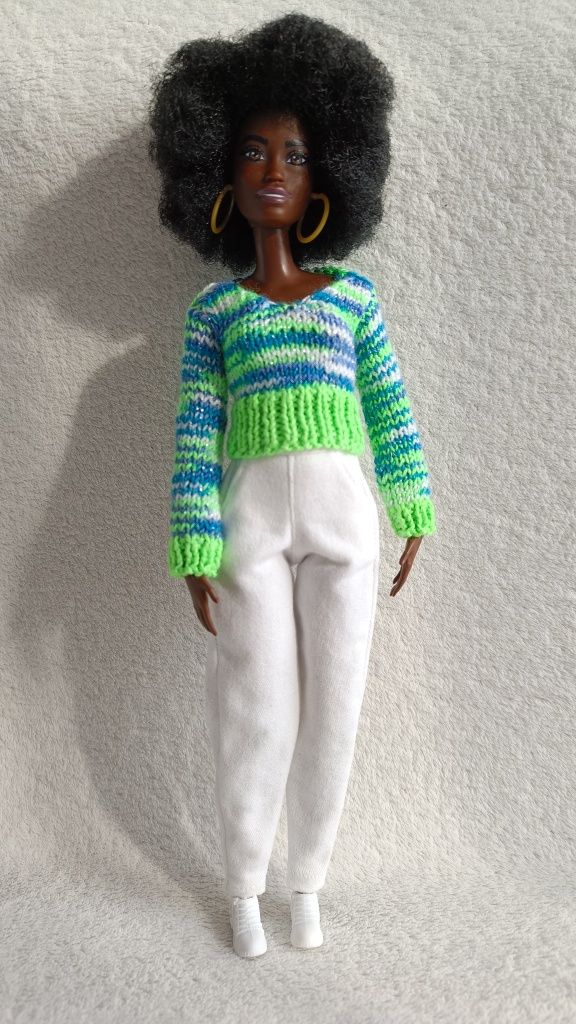 Sweter dla Barbie, ubranko dla Barbie, made to move