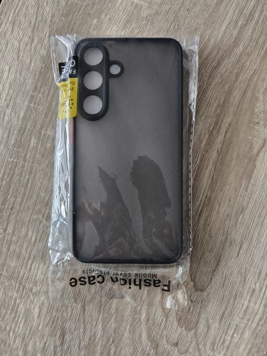 Etui do Samsung S25