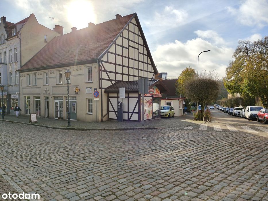 Mieszkanie w kamienicy po rewitalizacji – centrum Połczyna-Zdroju