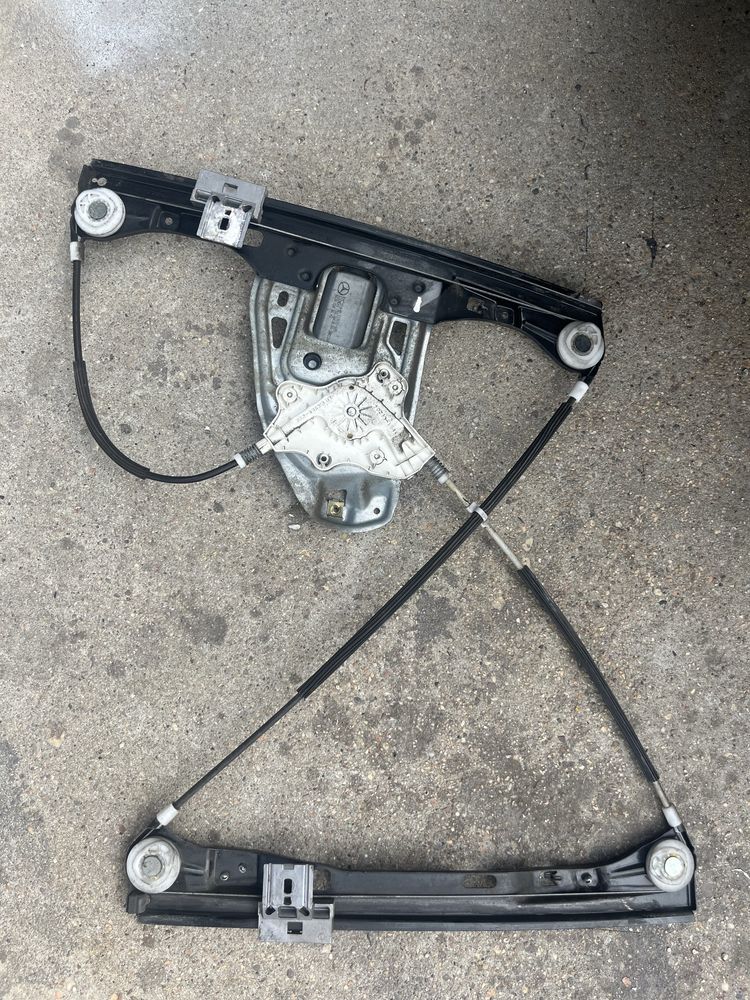 Oryginalny mechanizm szyby Mercedes C w203 Drzwi Kierowcy
