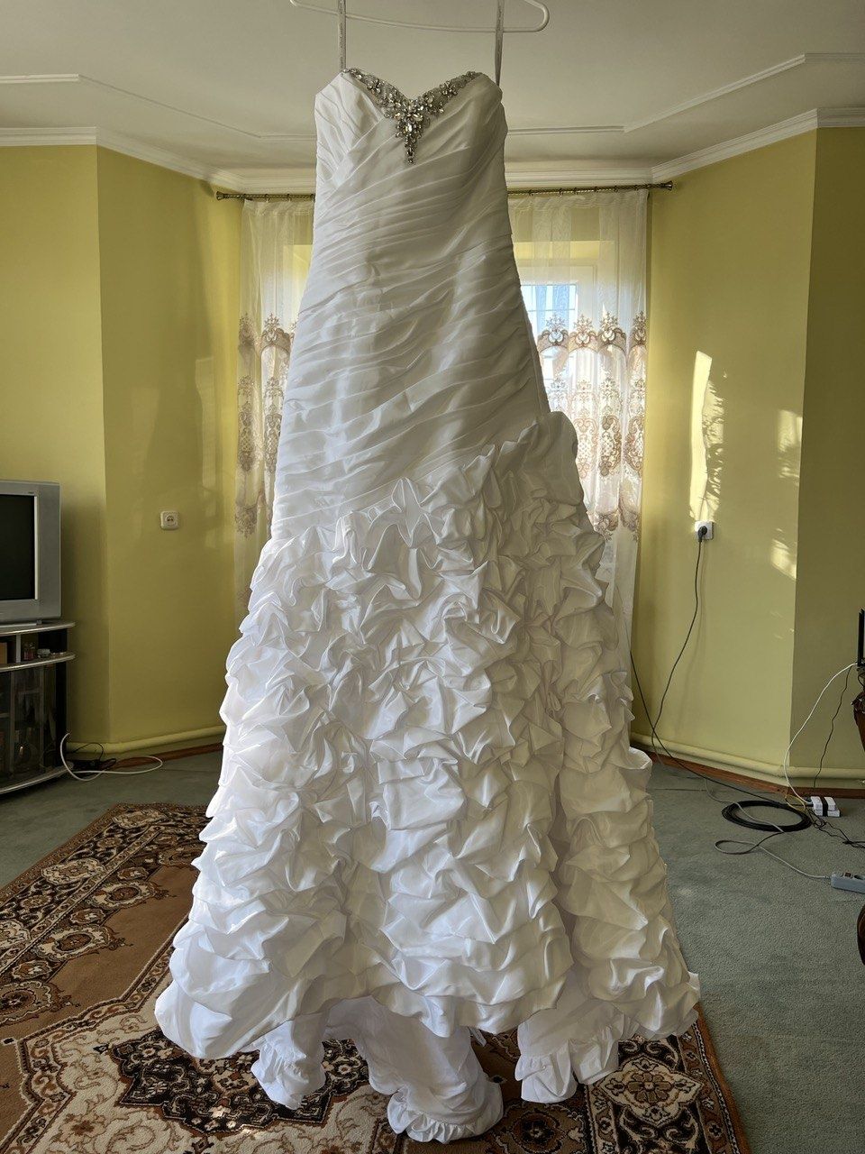 Весільна сукня/розмір 42