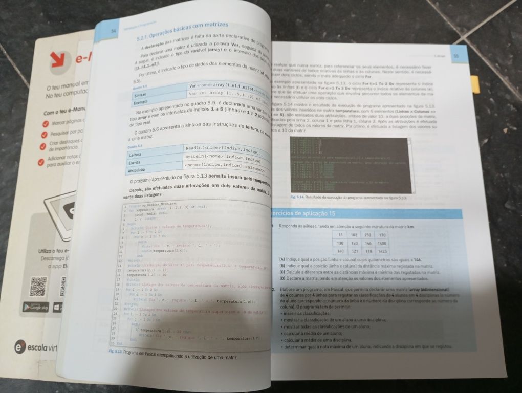 Livro escolar informática