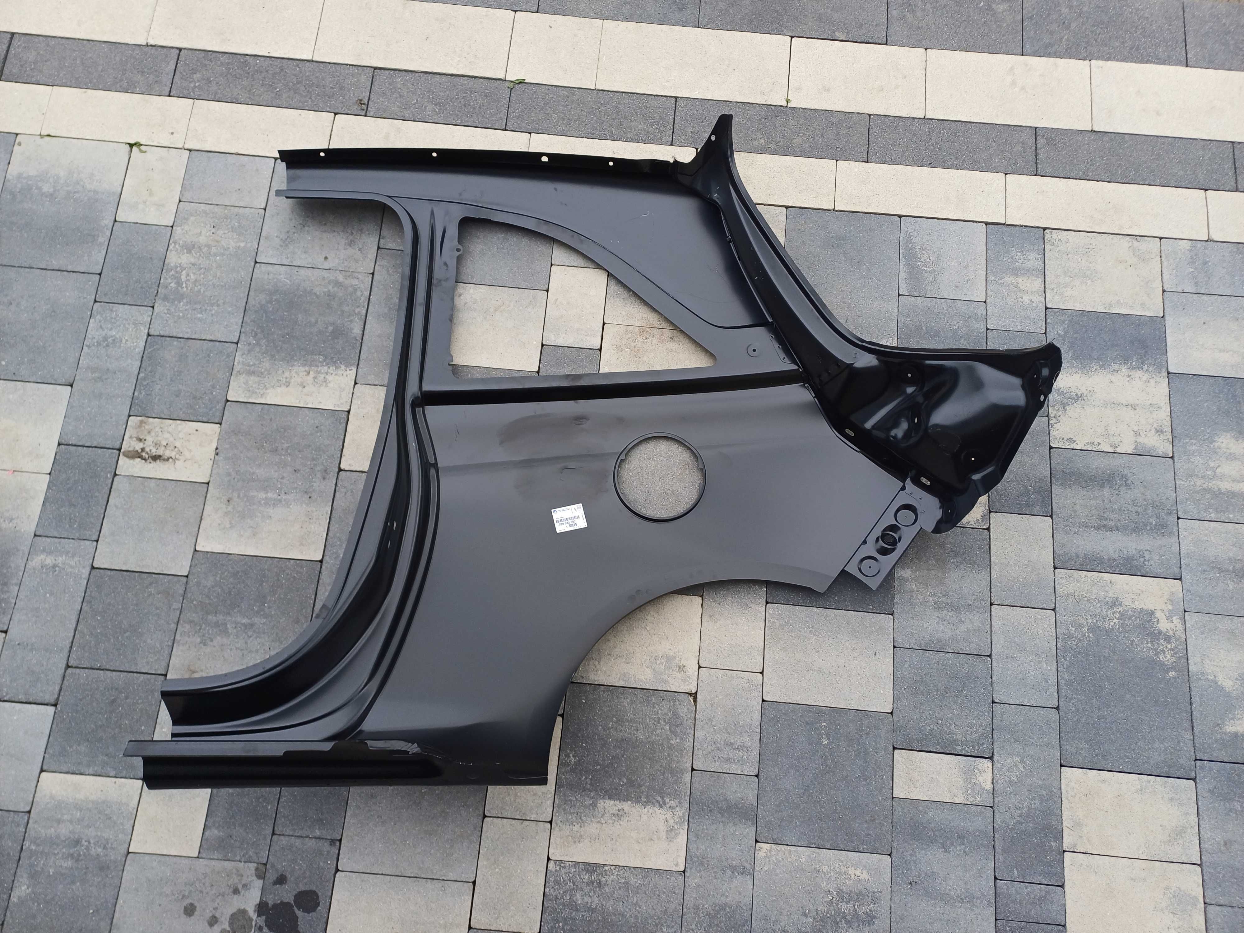 błotnik prawy tył opel adam