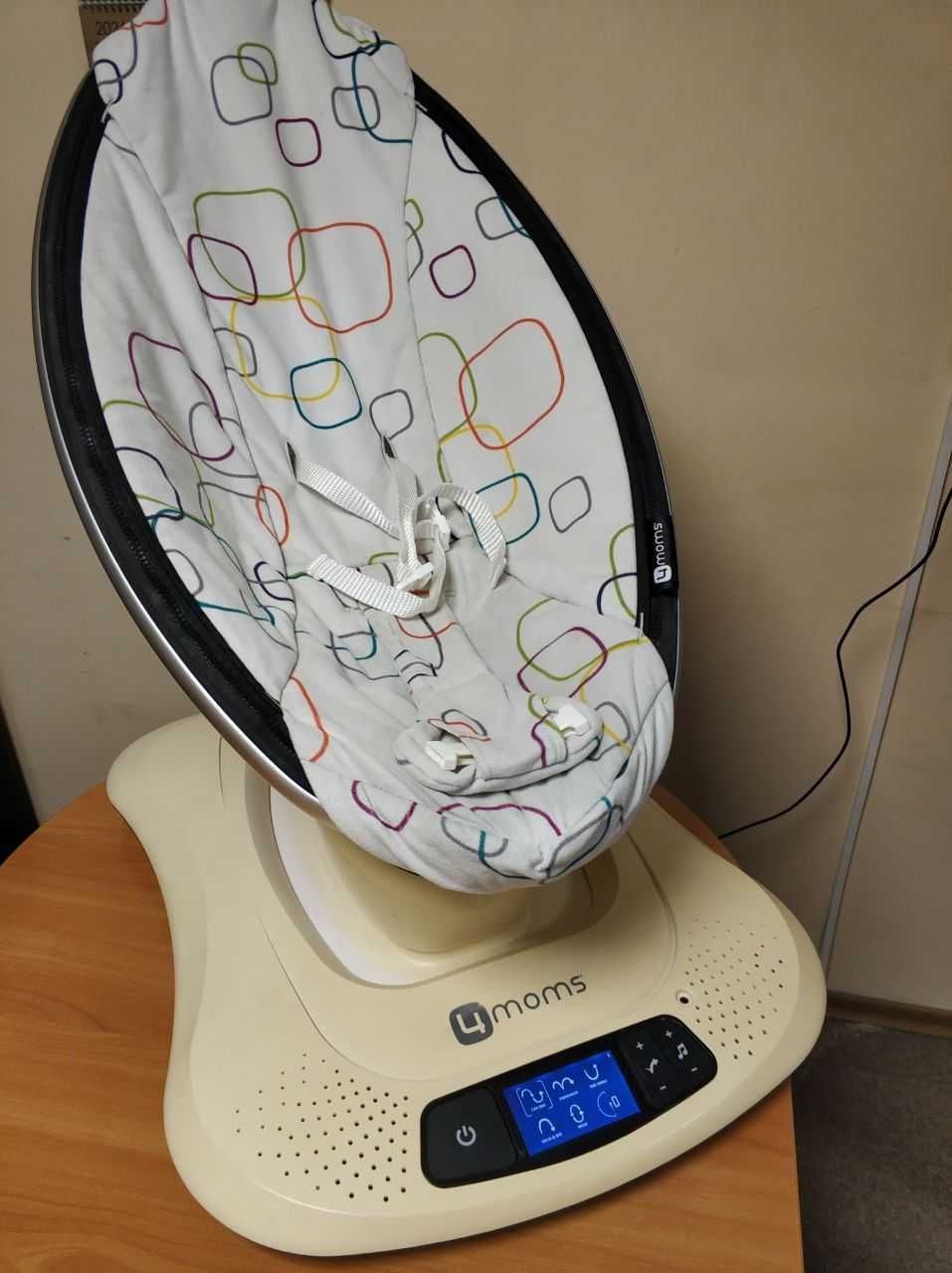 4moms mamaroo 4 версии укачивающий заколисуючий загойдуючий центр