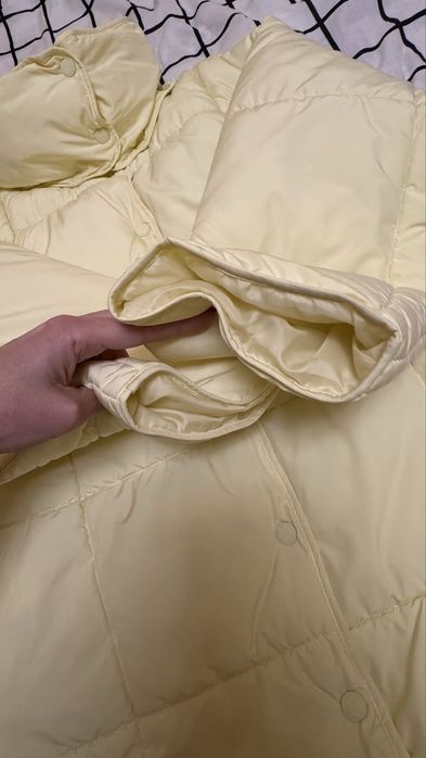 Стьобана курточка зимова zara