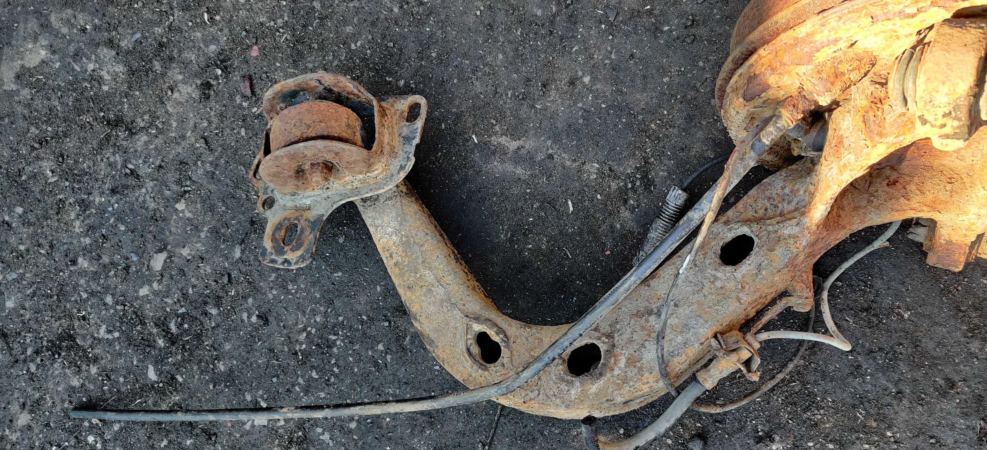 BMW E36  Wahacz Prawy Tył Prawy Tylny PT