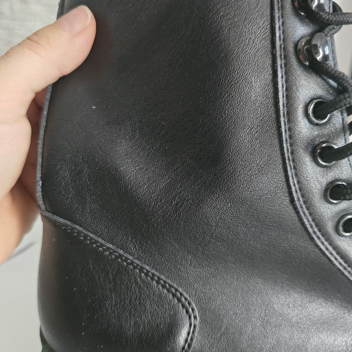 Czarne damskie eleganckie trapery wiązane zamek klasyczne botki nie oc