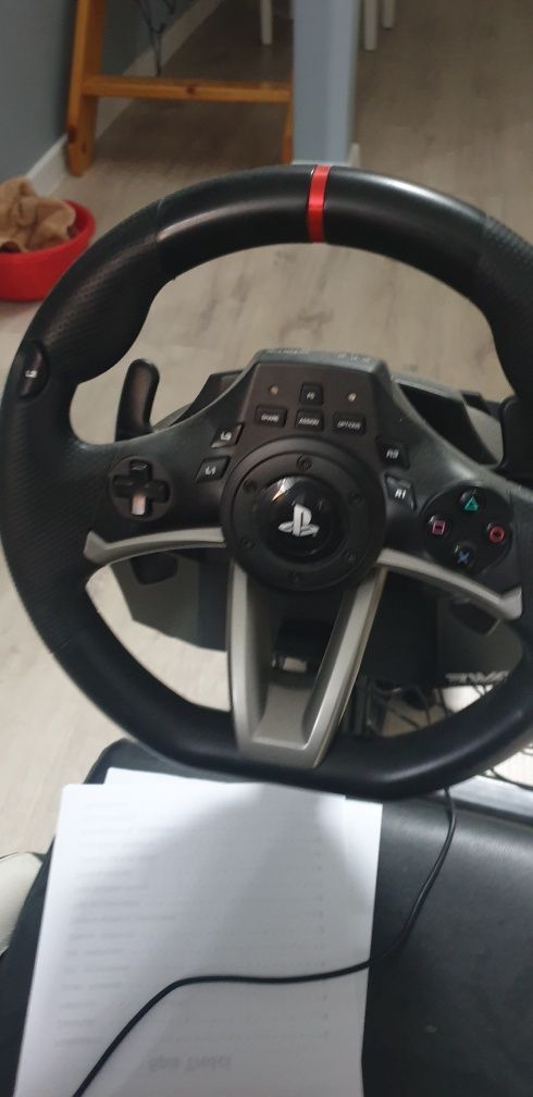 Mało używany. Forma MotorSport.