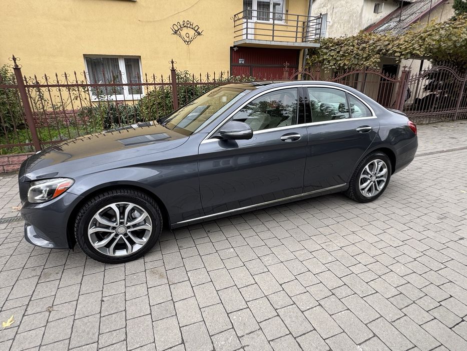 Продам мерседес С300 4matic 2016 рік