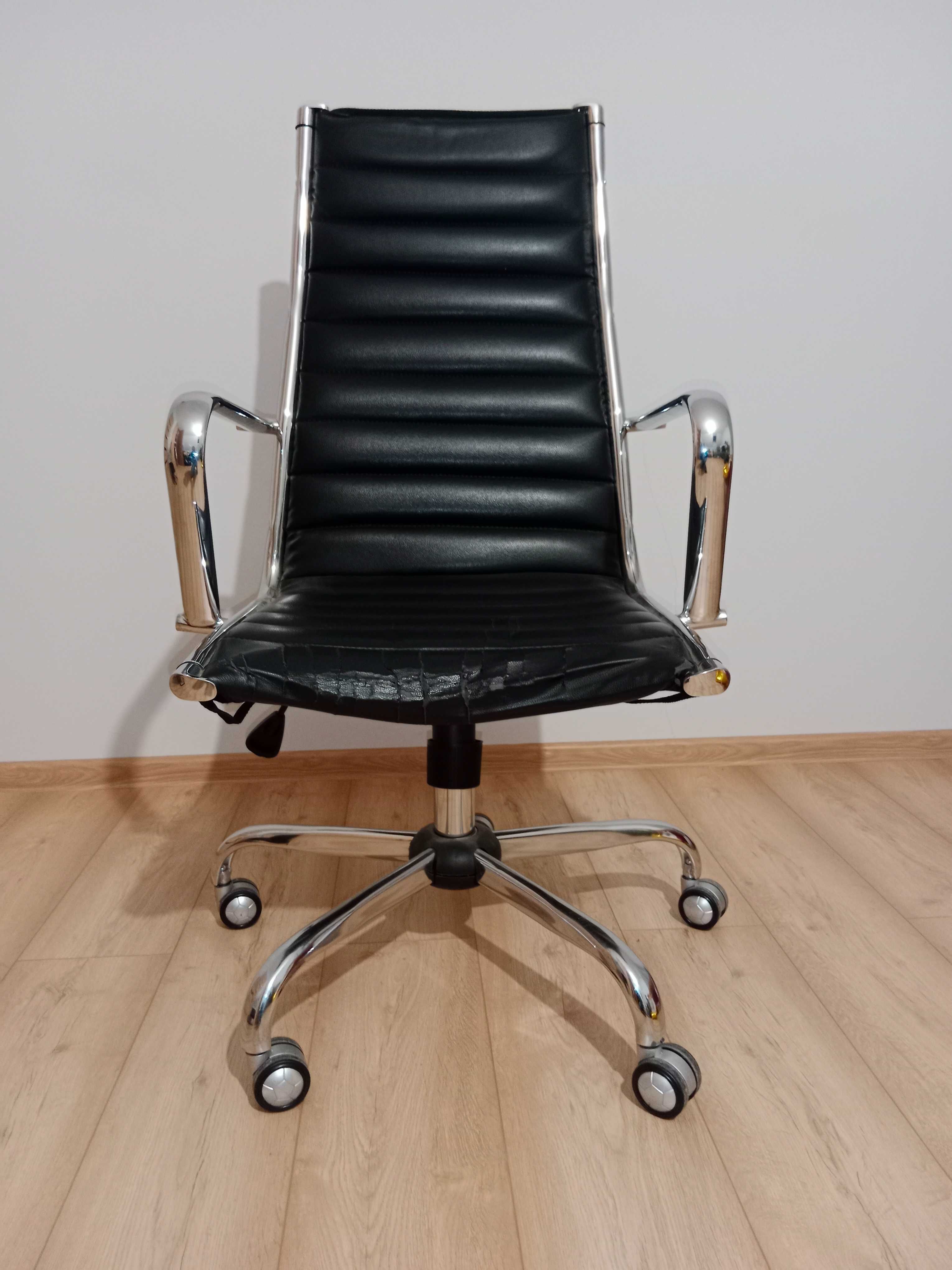Krzesło, fotel biurowy czarny