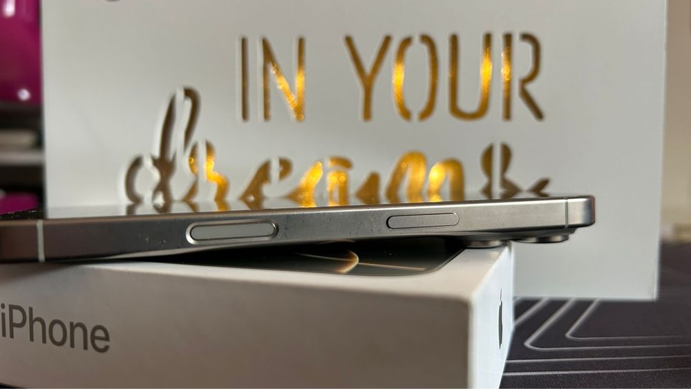 iPhone 16 Pro - Titanium Natural 128GB