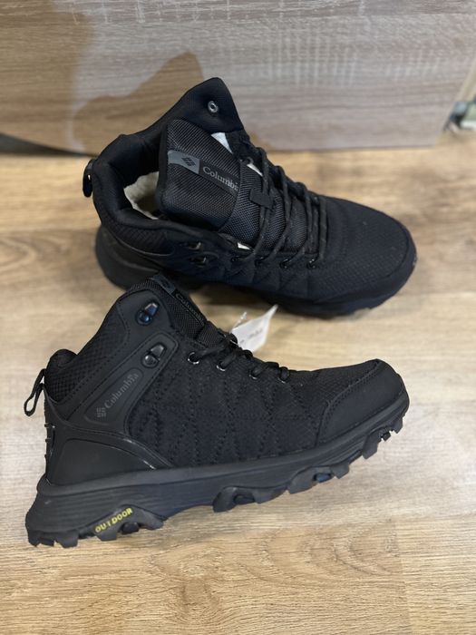 Ботинки термо зима  Columbia p.41 нові