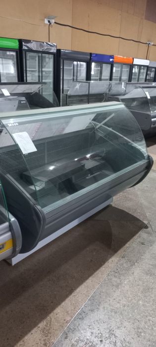 ХОЛОДИЛЬНЫЕ витрины, шкафы.