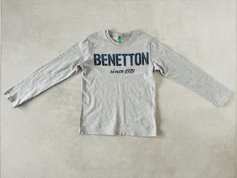 Benetton t-shirt z długim rękawem szary rozmiar 140