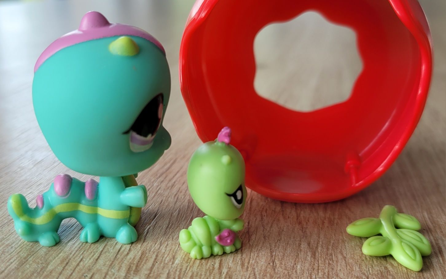 Littlest Pet Shop gąsienica jabłko LPS