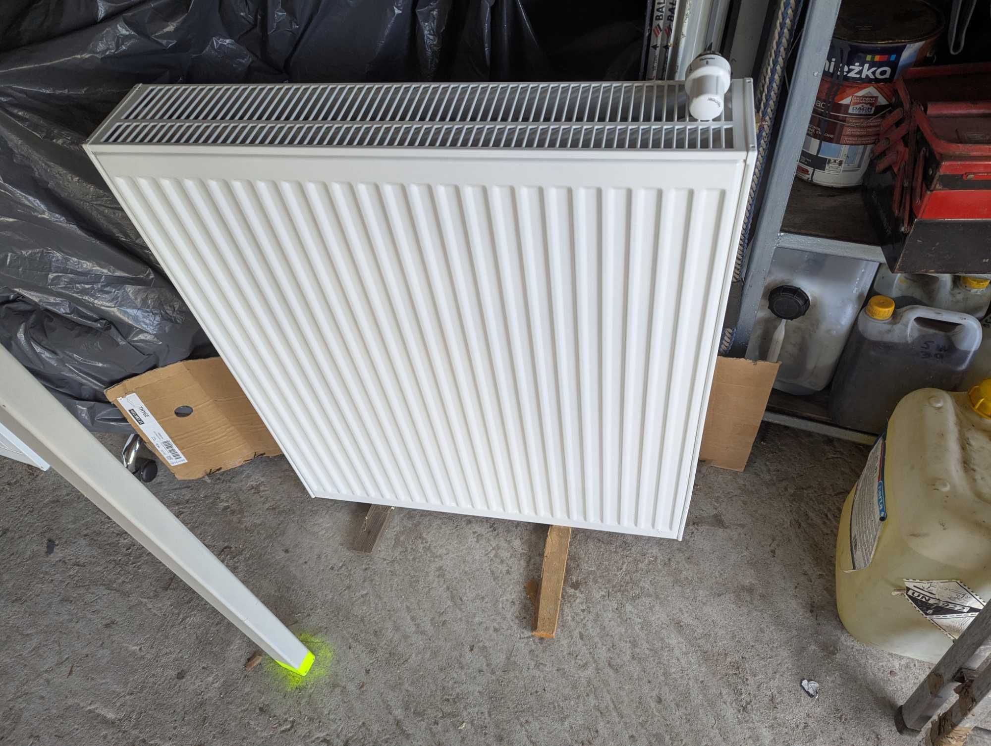 Grzejnik Purmo CV33 900x800 dolny prawy