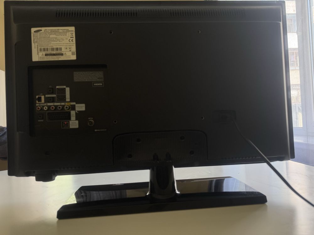 Телевізор Samsung UE32EH5307