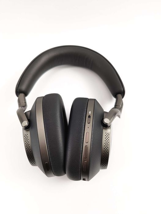 Słuchawki bezprzewodowe nauszne Bowers & Wilkins PX8