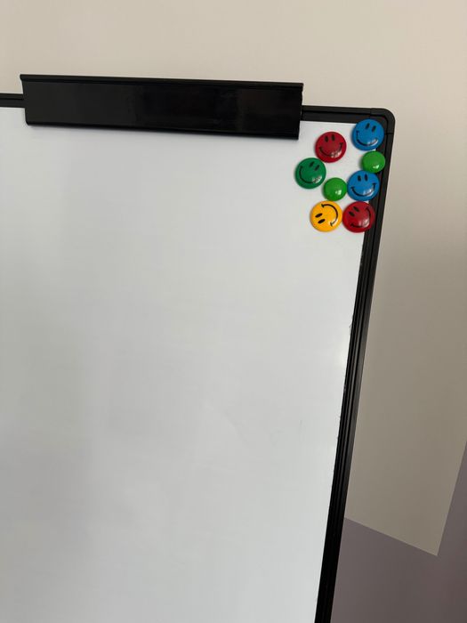 Tablica suchościeralna magnetyczna
