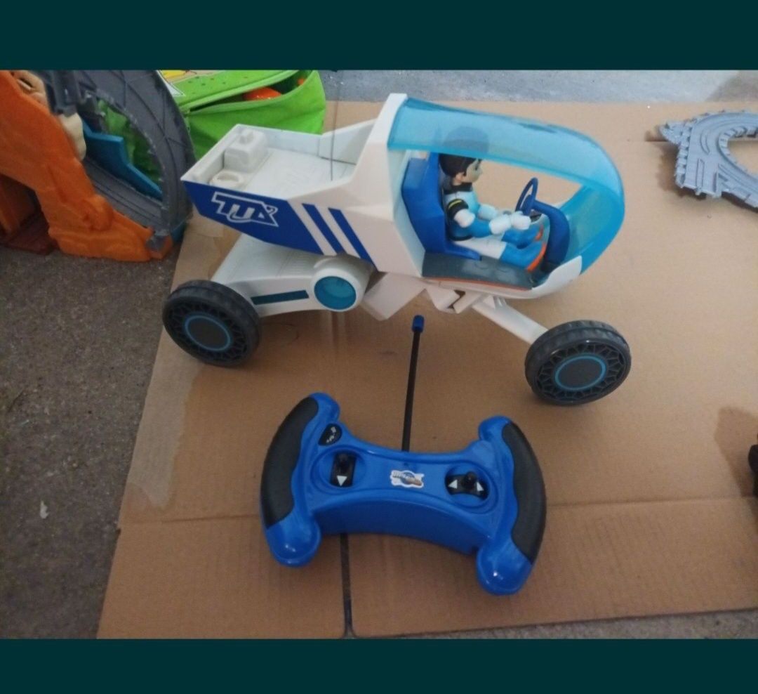 Brinquedos em ótimo estado
