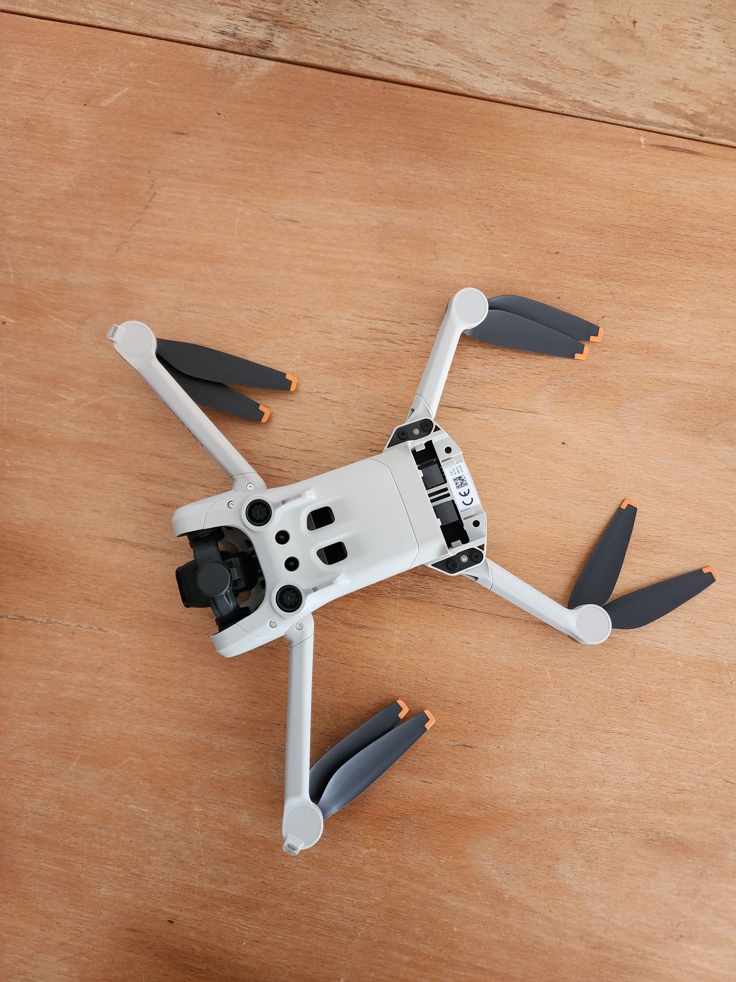 DJI Mini 3 Pro Fly More Combo RC, como novo e com extras