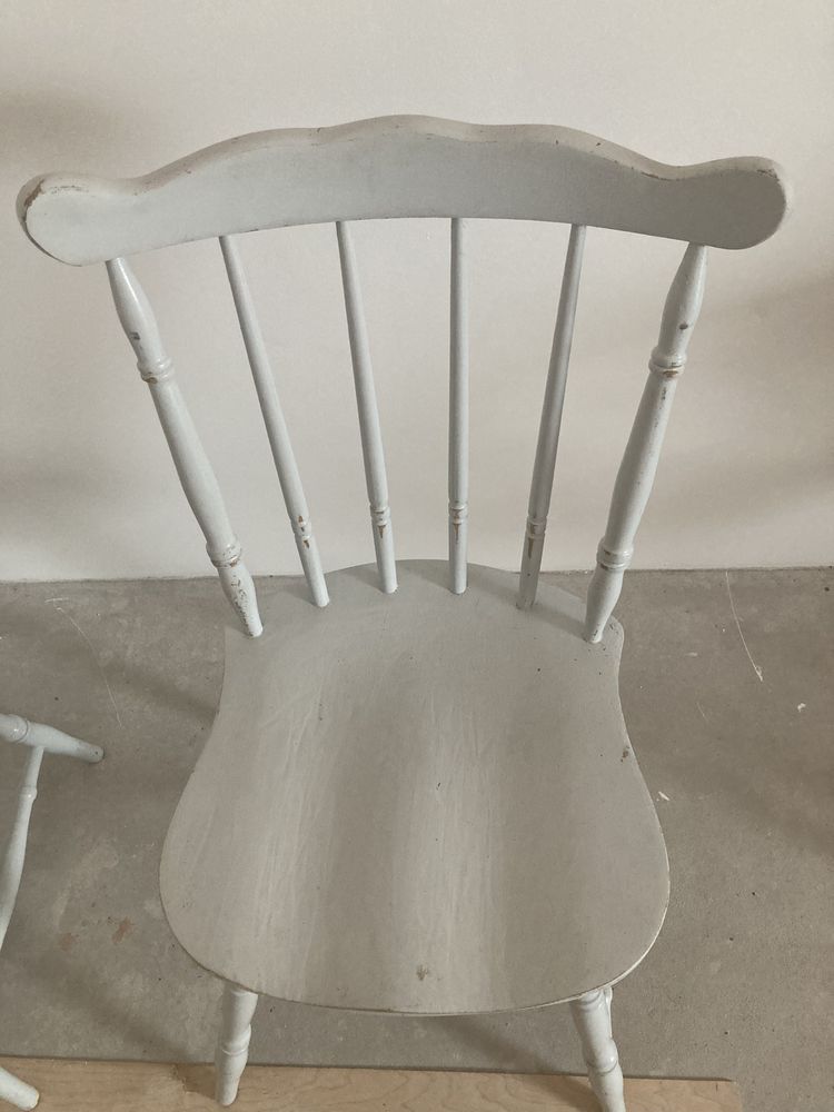 Krzesła drewniane patyczaki szczebelkowe PRL