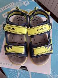 Sandałki GEOX rozmiar 28