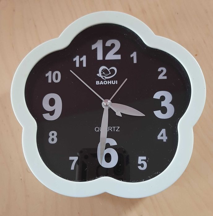 Relógio de Parede ou Mesa Despertador 15x4cm