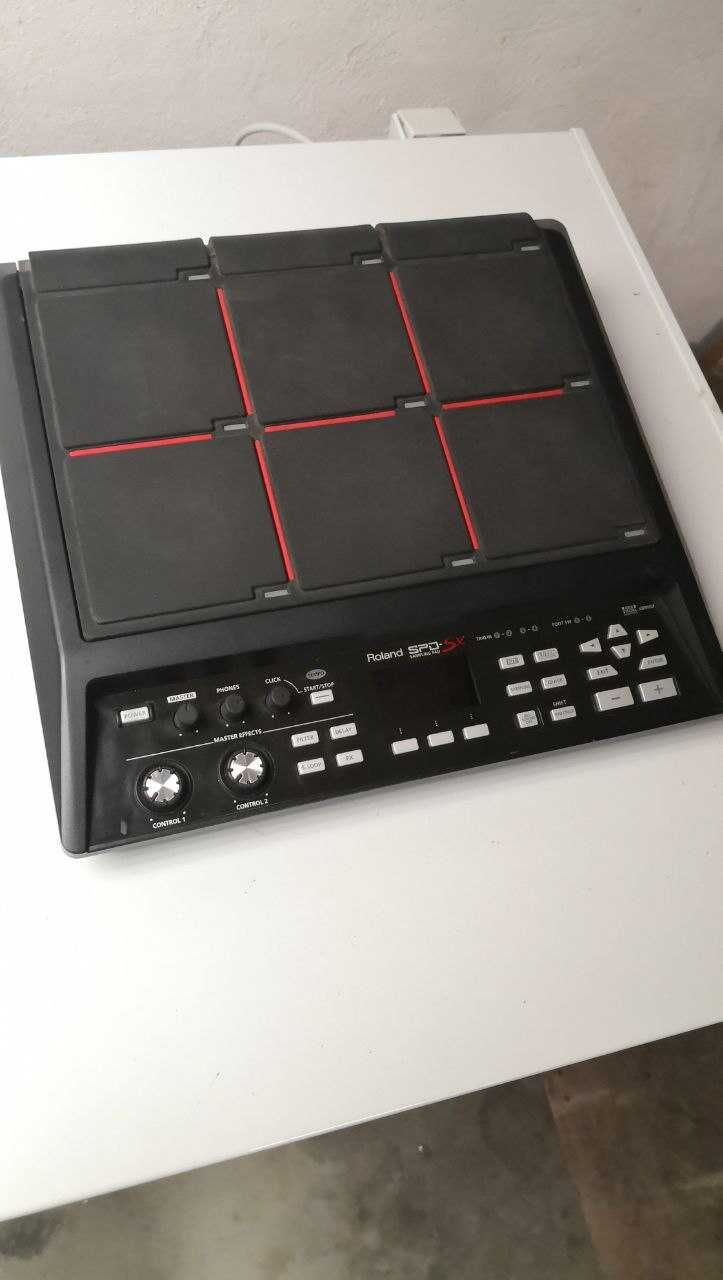 Roland SPD-SX com Tripé