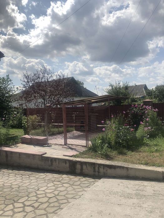 Будинок 2-х поверховий новий