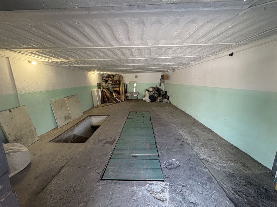 Продам гараж 5*9