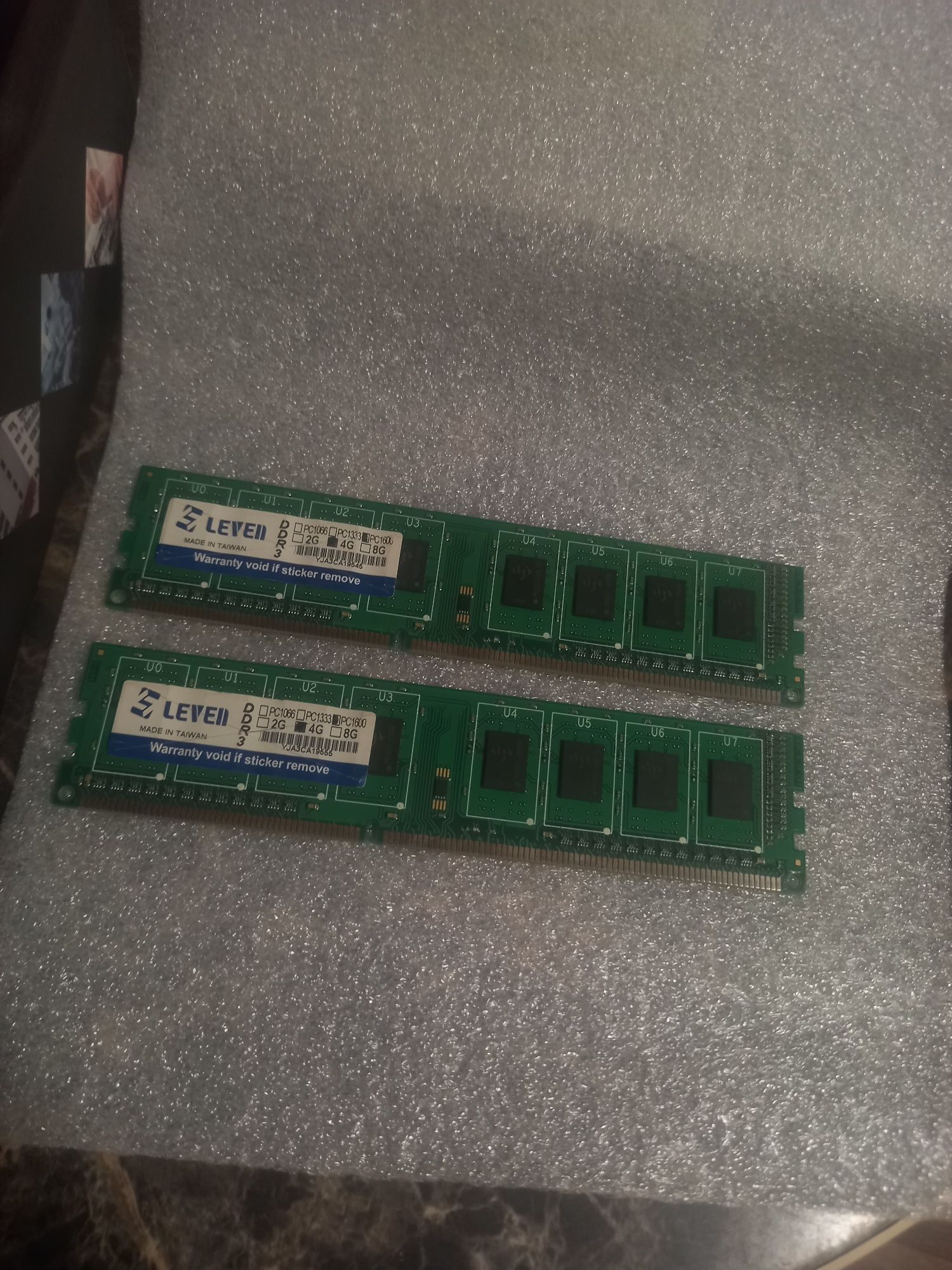 Оперативная память DDR3, 4G, LEVEN, 1600MHz