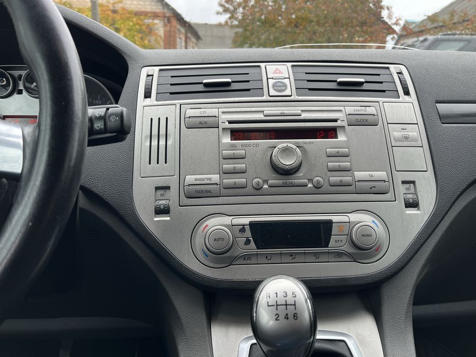 Авто в наявності