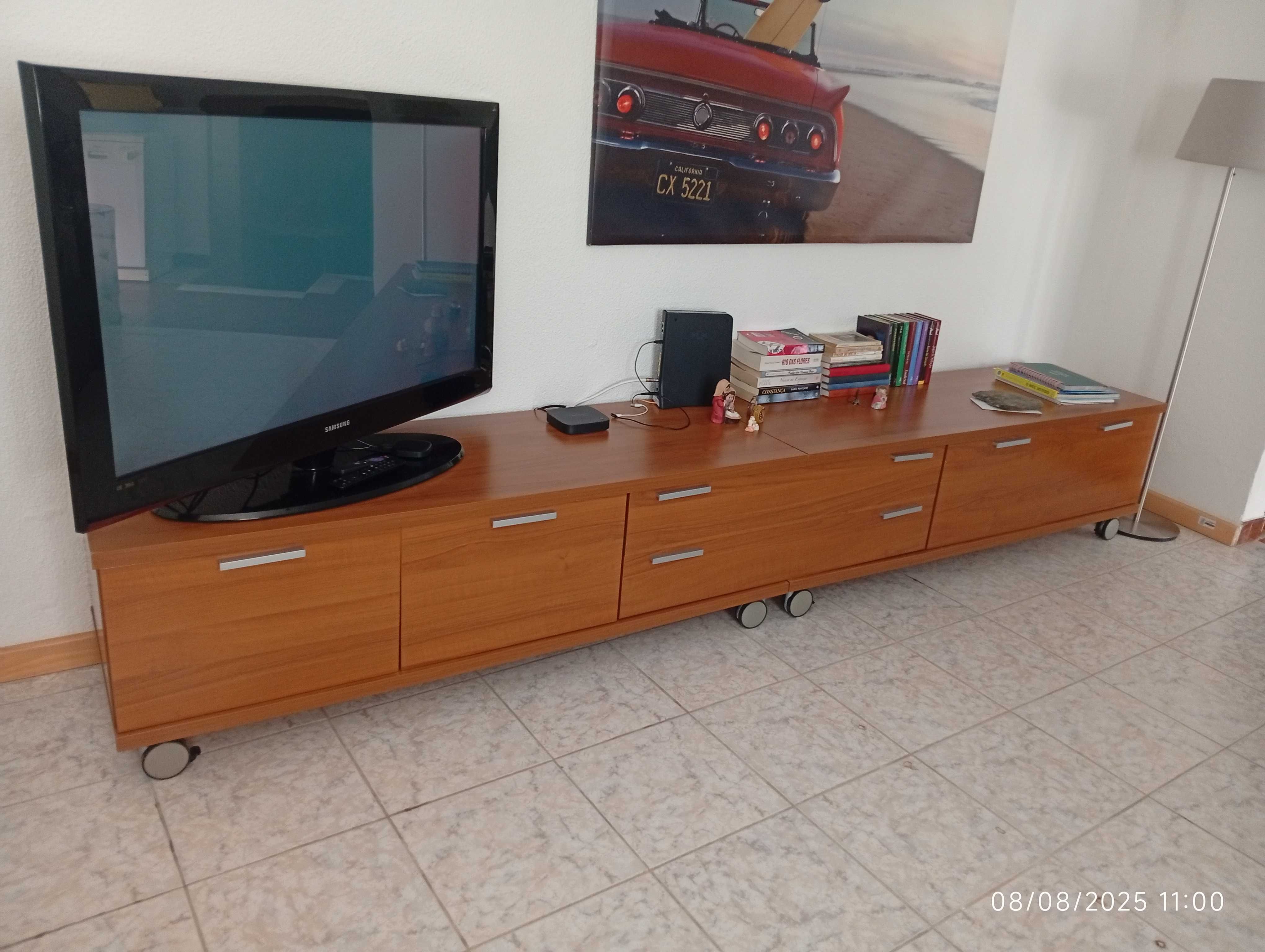 Móvel TV sala de madeira maciça Nao é prensada