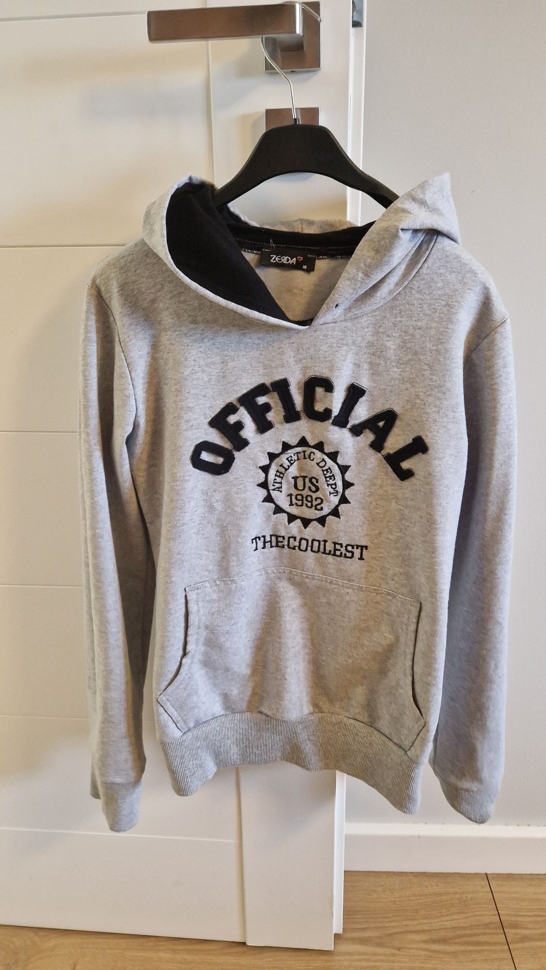 Bluza z kapturem M