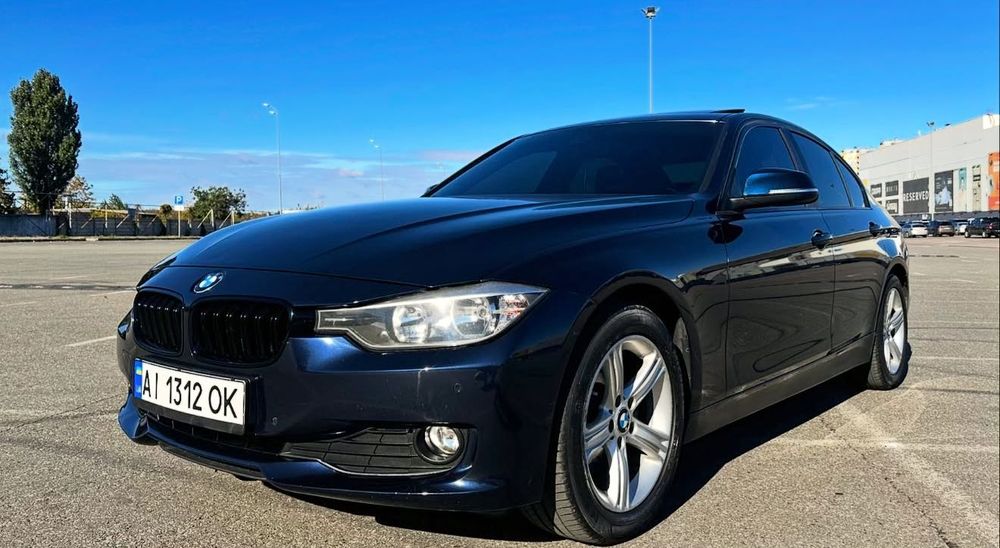 BMW 328 F30 2015