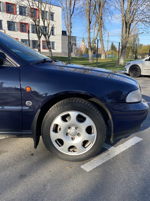 Продам AUDI A4 B5