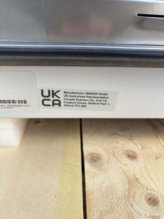 Suszarka laboratoryjna Binder M 400