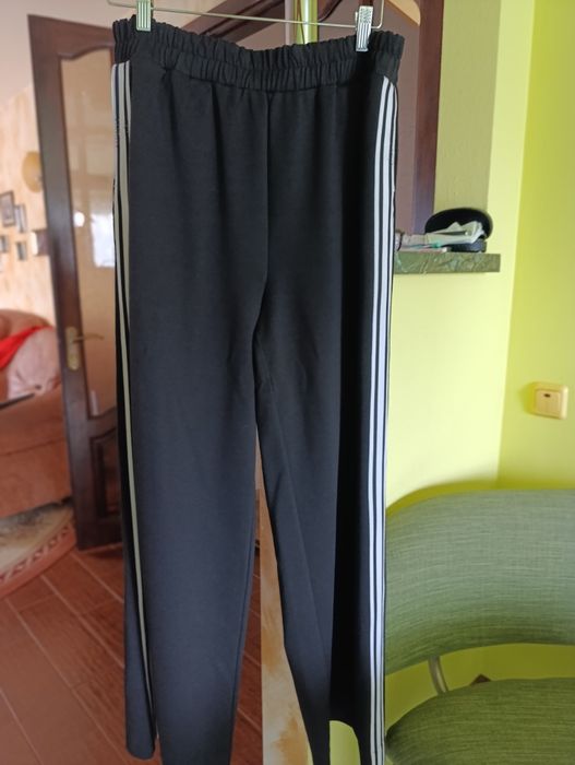 Костюм прогулянковий