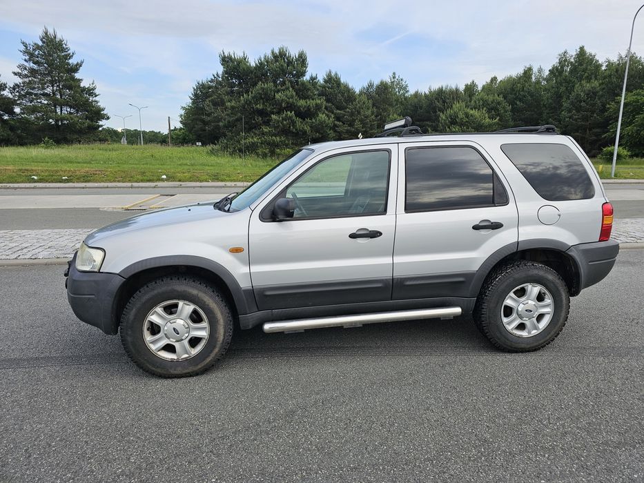 Ford Maverick 2.0B+LPG