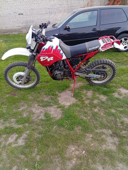 Croos Suzuki dr 650