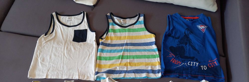 Zestaw 3 koszulek bawełnianych FF bez rękawów rozm 116(5-6lat)