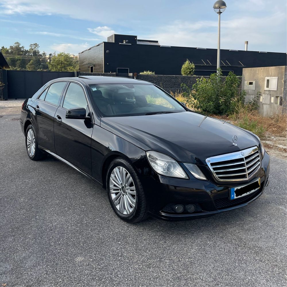 Mercedes-Benz E220 170cv