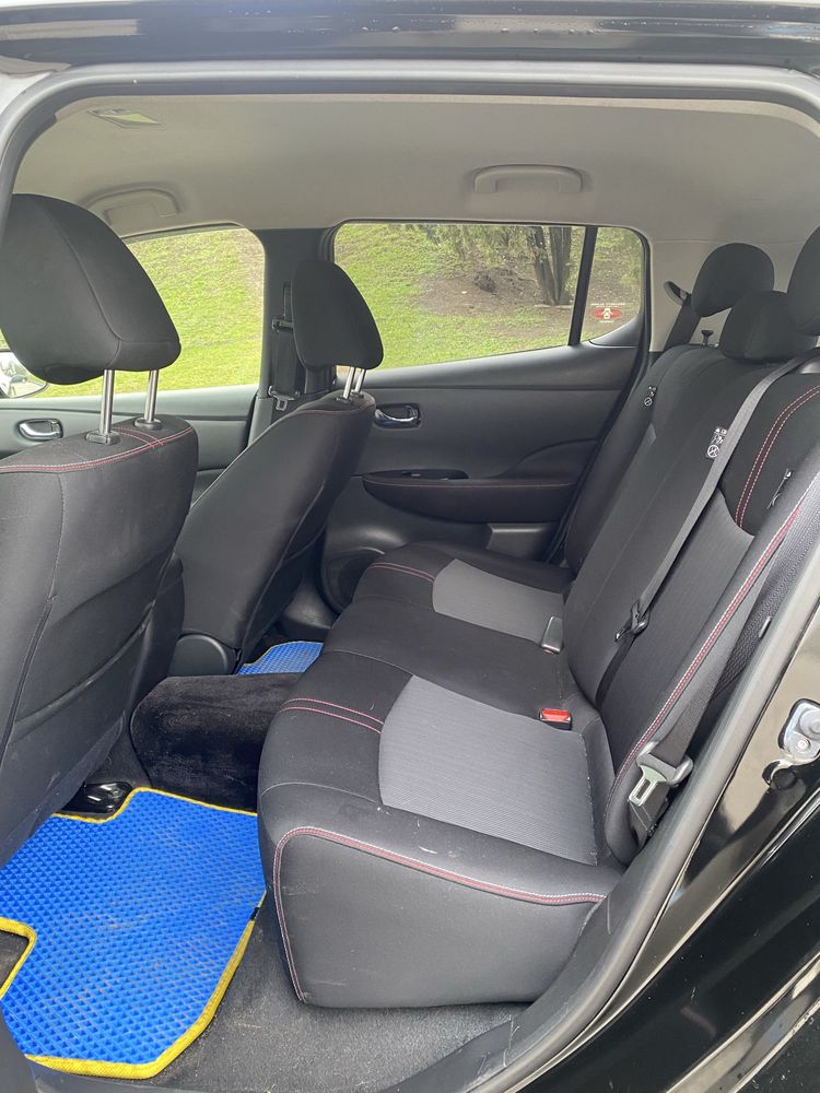 Продам эксклюзивный Nissan Leaf NISMO / 2018 / 40 кВт /